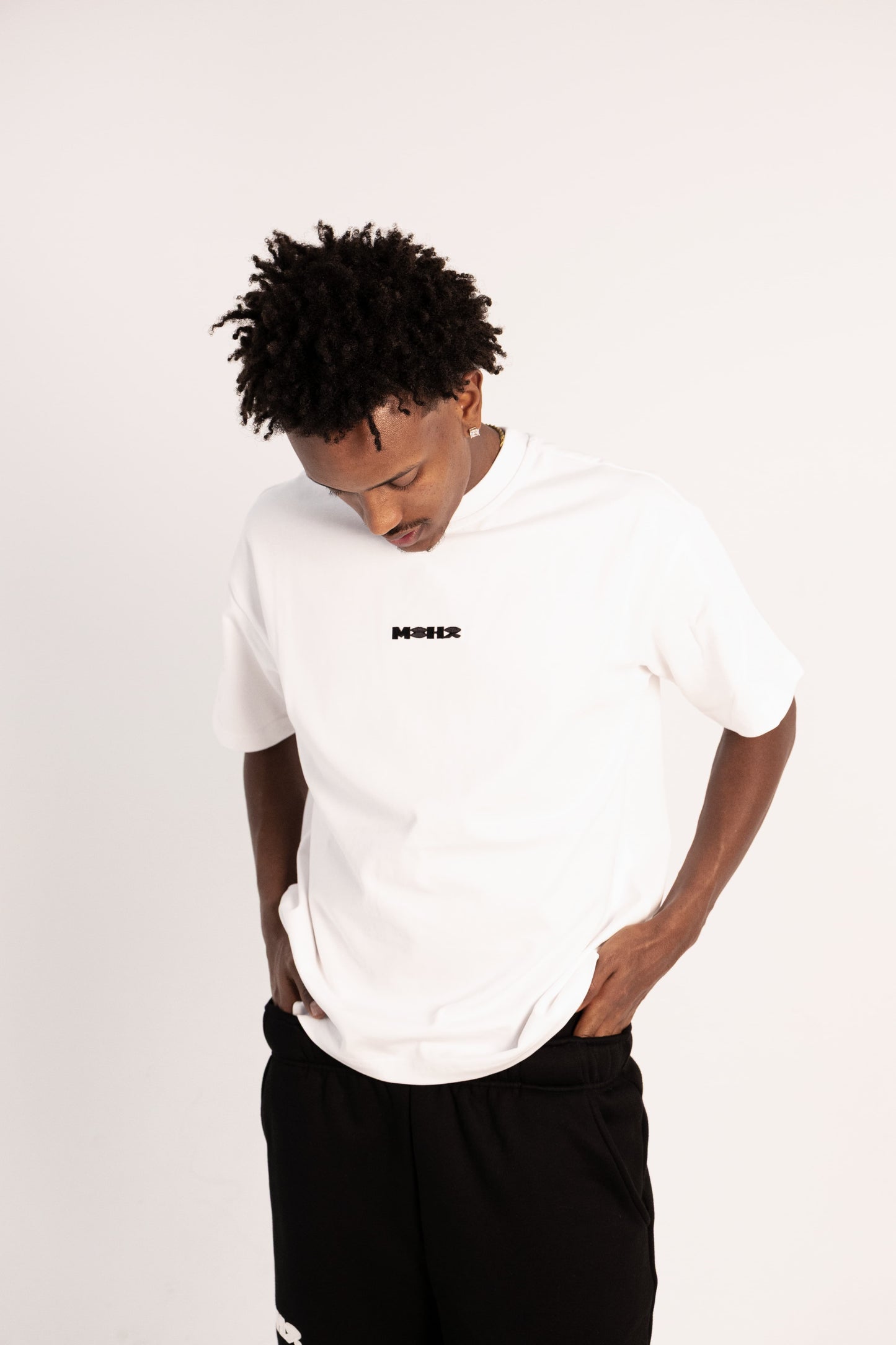 Core Tee White / Black Logo