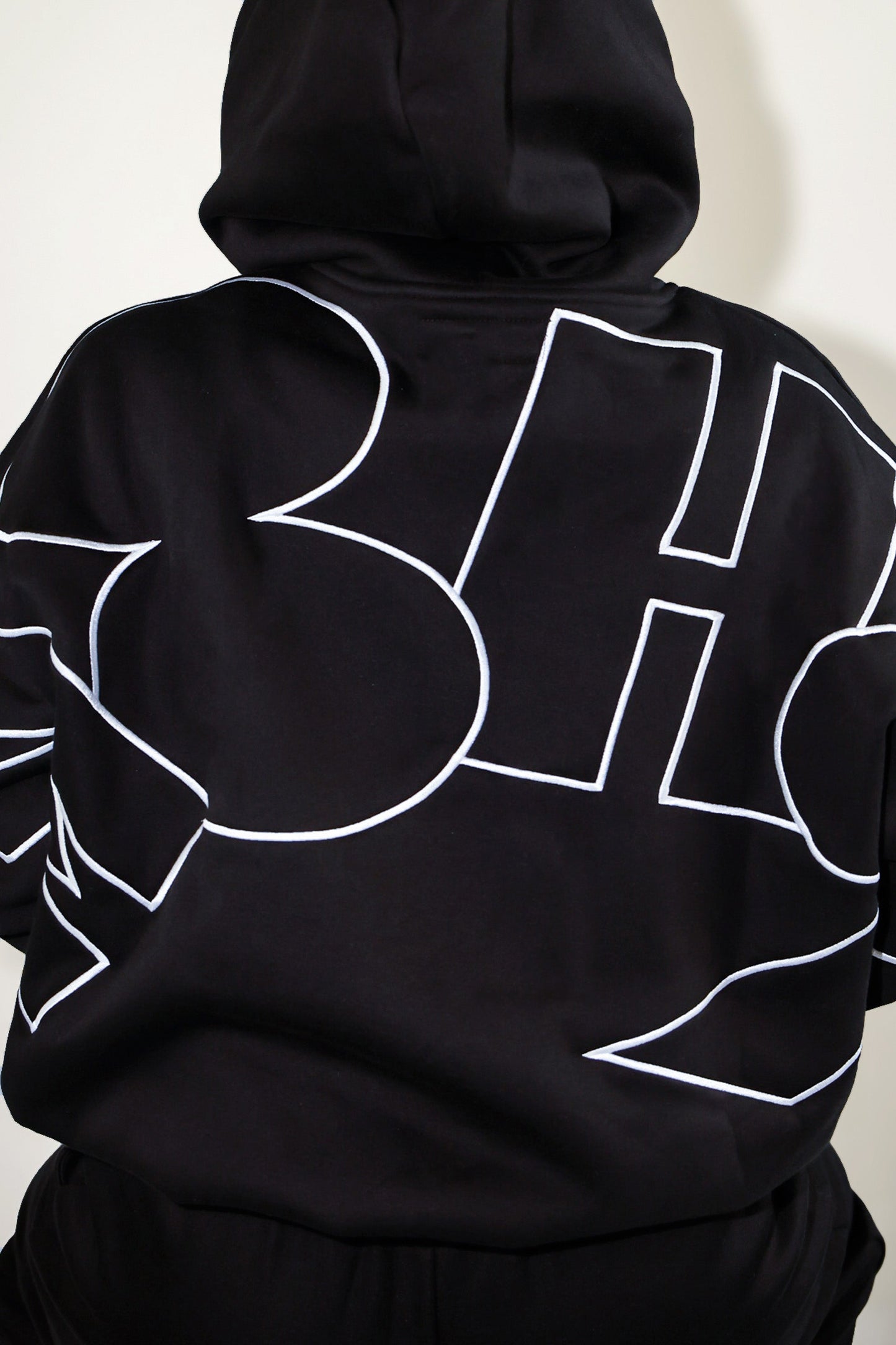 Signature Hoodie Black / White Logo