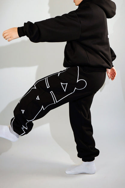 Signature Pants Black / White Logo