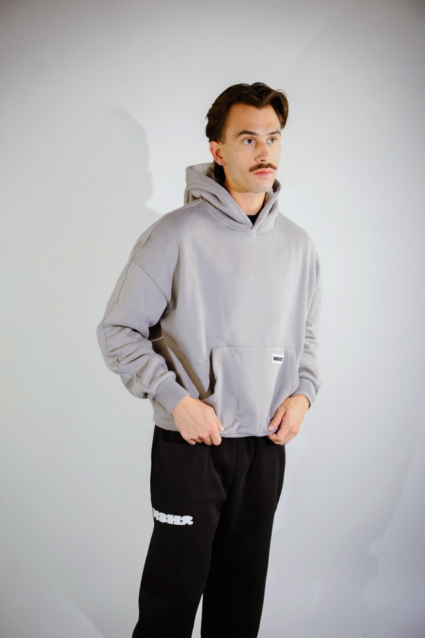 Core Pants Black / White Logo