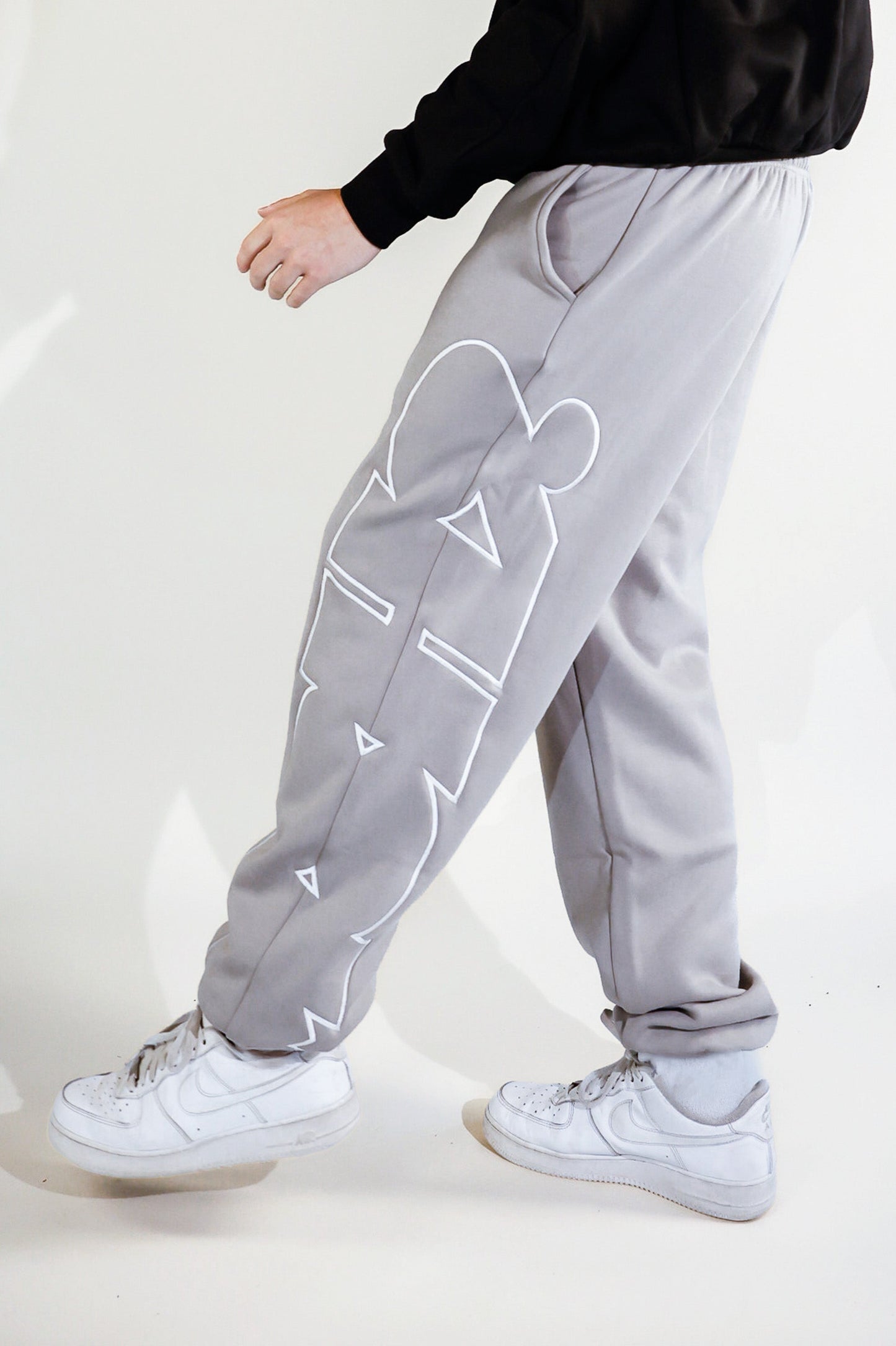 Signature Pants Grey / White Logo