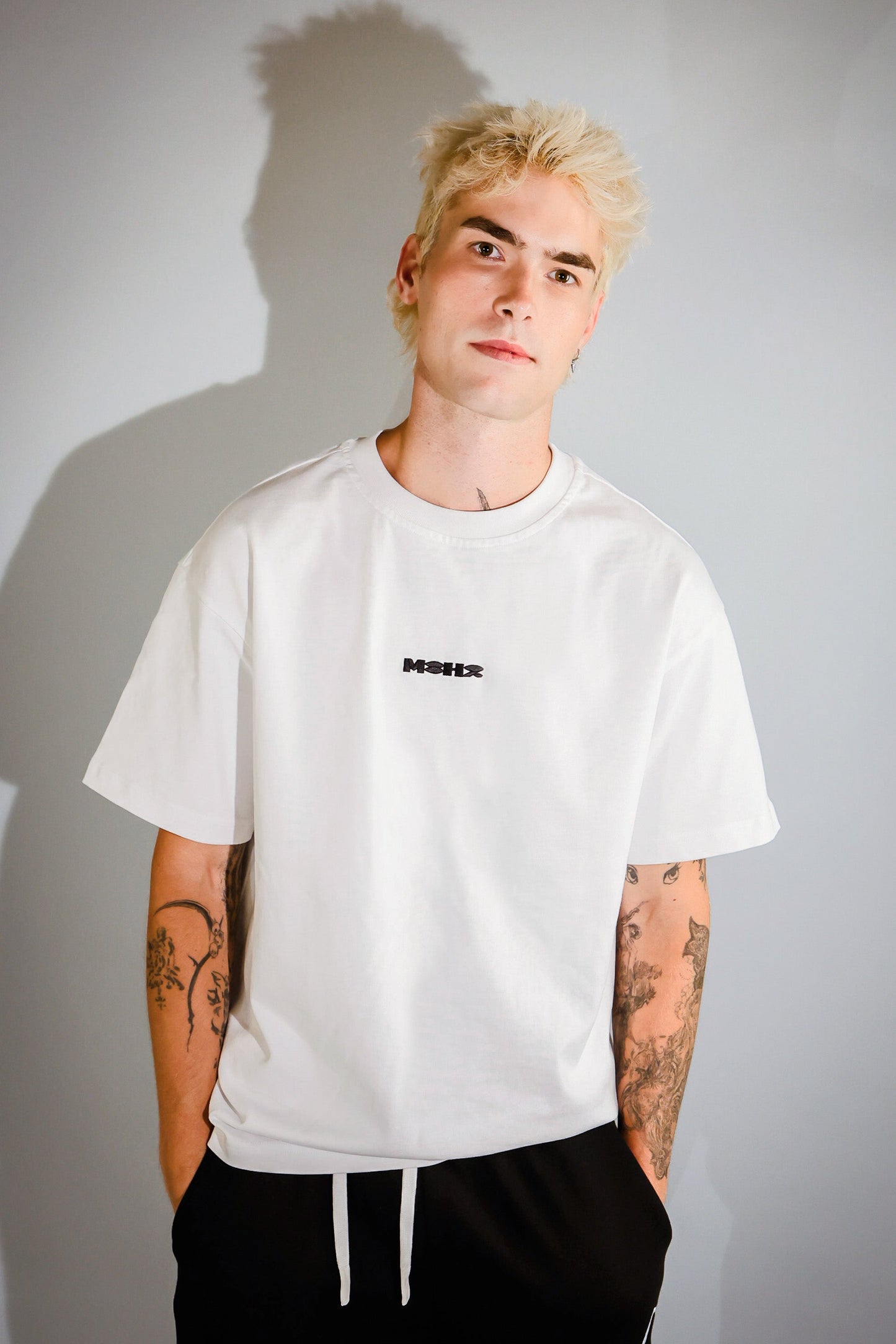 Core Tee White / Black Logo